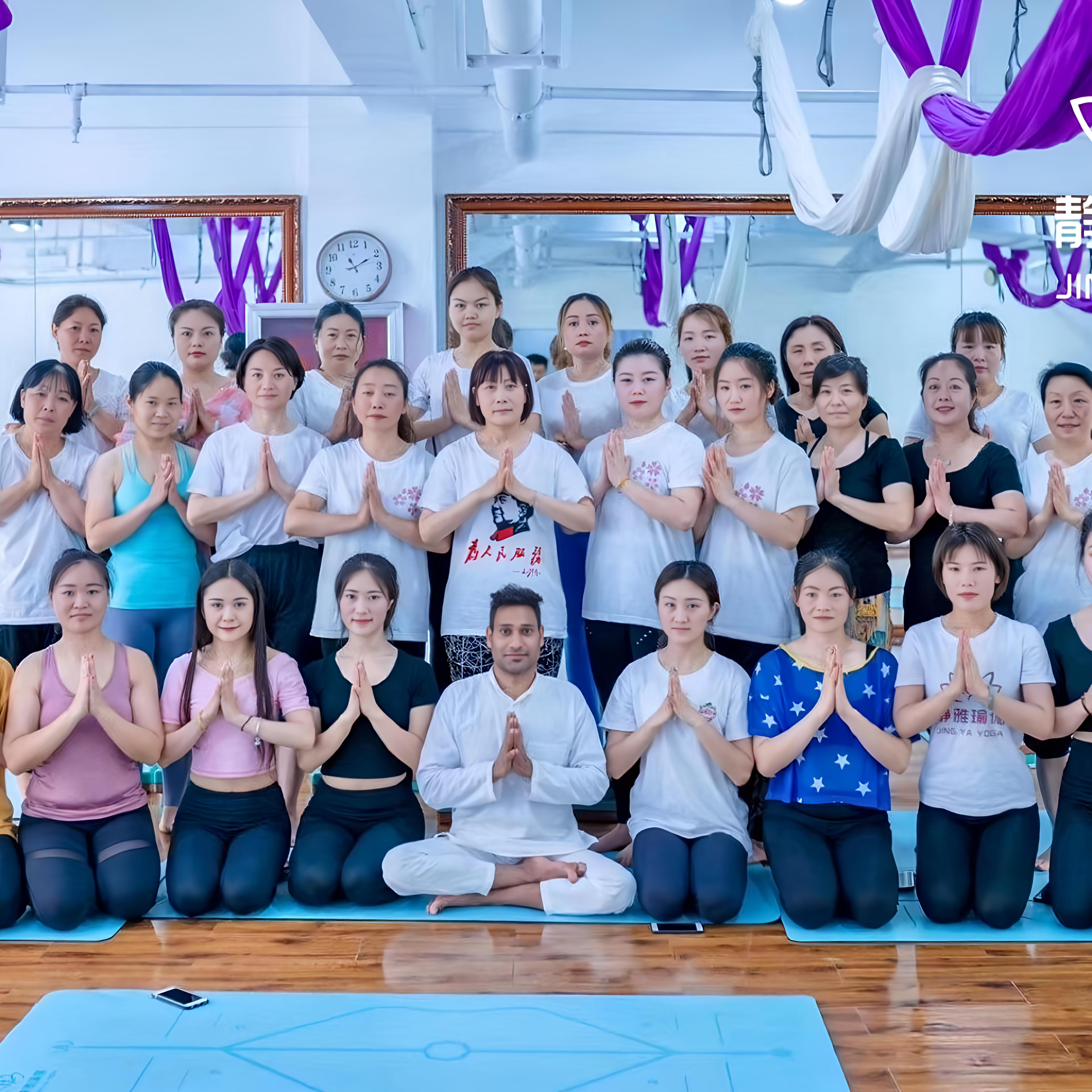 Yoga Acharya Harish Joshi